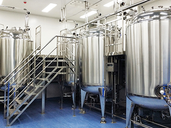 潔凈現(xiàn)代化車(chē)間4